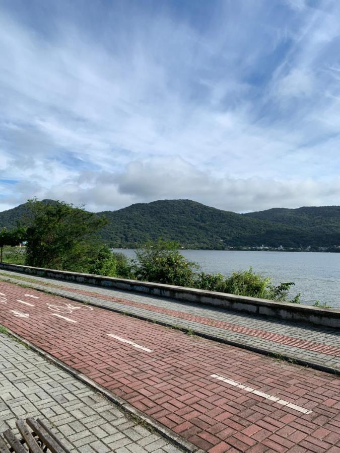 Casa Paradisiaca Na Lagoa Da Conceicao Florianopolis Luaran gambar